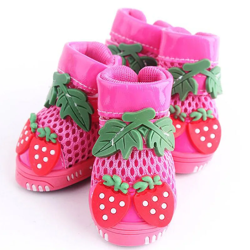 Fashion Breathable Mesh Dog Shoes Cute Strawberry Pet Dog Booties Outdoor Anti-slip Sport Footwear Sneakers for Chihuahua Teddy