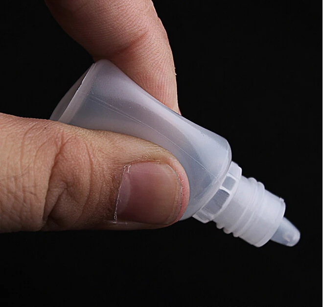 1000 adet 10ml/15ml/20ML boş plastik sıkılabilir damlalık şişeler göz sıvı damlalıklı doldurulabilir şişeler