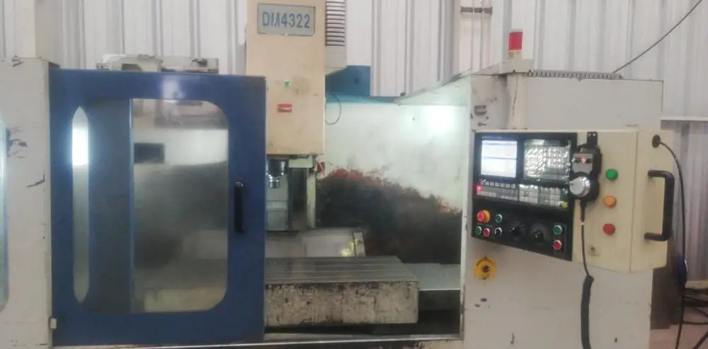 Sistema di controllo della fresatura CNC a 3 assi con caricatore per utensili a ombrello + scheda i/o + servo sistema da 3,8 kw + sistema mandrino da 7,5 kw