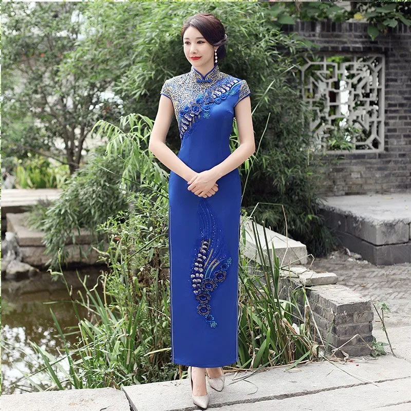 Baru Tiba 4XL 5XL Bordir Cina Qipao Klasik Wanita Satin Cheongsam Oriental Gaun Pengantin Pengantin 2022 Gaun Pesta Malam