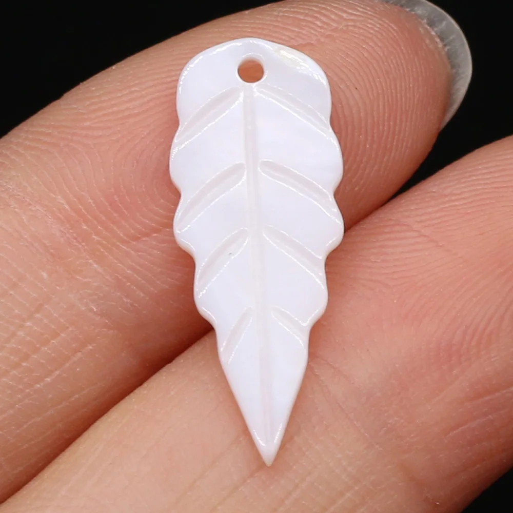 5PC Natural Shell Charms Leaf Mother of Pearl Carved Pendant for DIY Jewelry Making Necklace Earrings Accessories Exquisite Gift