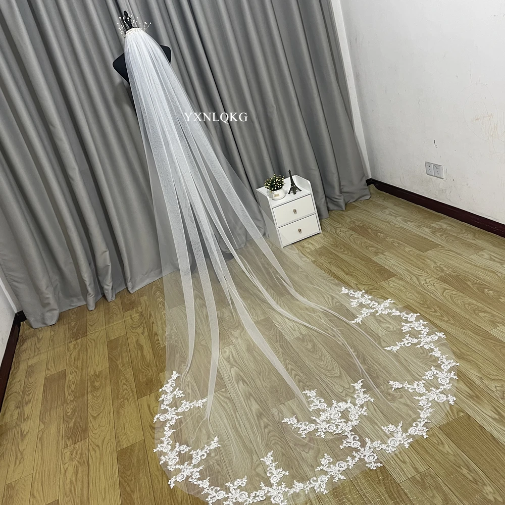 Uma camada Catedral Véu do casamento com pente, Marfim Branco Lace Edge Véus nupciais, Acessórios do casamento, Foto Real, 3m, Novo