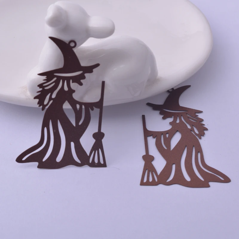 30 Stück AA3594 33*50mm Halloween Schmuckzubehör Hexenanhänger Zauberer-Anhänger Große Ohrring-Accessoires – Detail 8