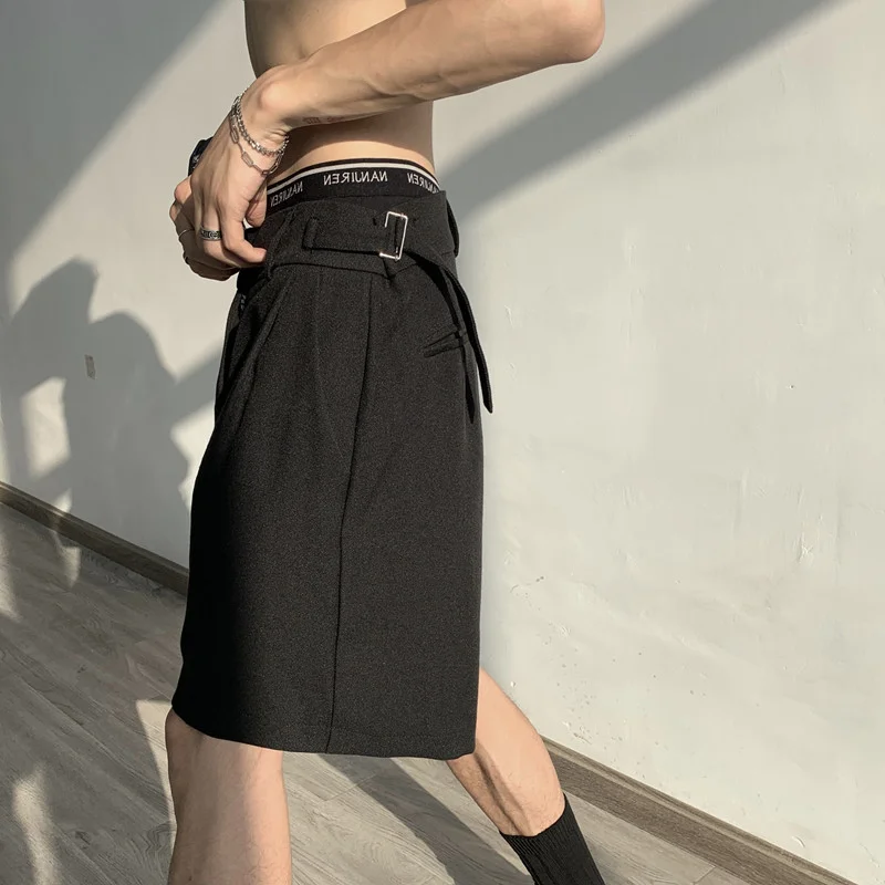 Modne szorty na co dzień męskie letnie koreańskie eleganckie spodnie z szerokimi nogawkami męskie szarfy do kolan drapowane luźne Retro popularne