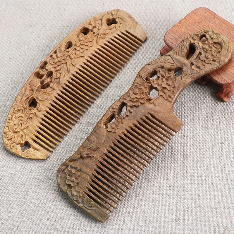 Massage Hair Combs Natural Sandalwood Comb Handmade Decorative Carved Pattern Hollow Out Wooden Portable Girl Gift Butterfly