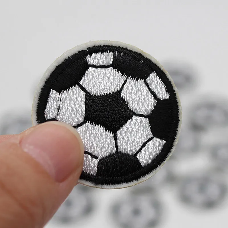 5pc S/M/L/XL Runde Stickerei Fußball Patches für Kleidung Eisen auf Jungen Kleidung T-shirt Jeans Aufkleber schwarz Applikationen Streifen – Detail 2