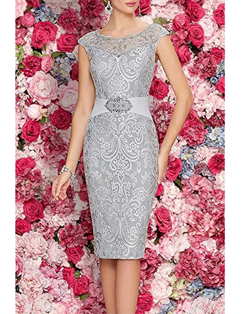 2024 Mother of the Bride Dresses With Chiffon Jacket Lace Satin Sheath Short Knee length Women Cocktail Party Celebrity Gowns