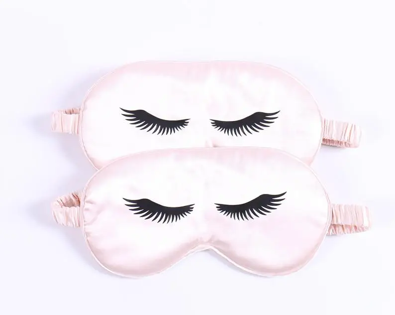 Maschera per gli occhi per il sonno personalizzata doccia nuziale Quinceanera graduazione raso Super morbido addio al nubilato moglie regalo bomboniera maschera per gli occhi