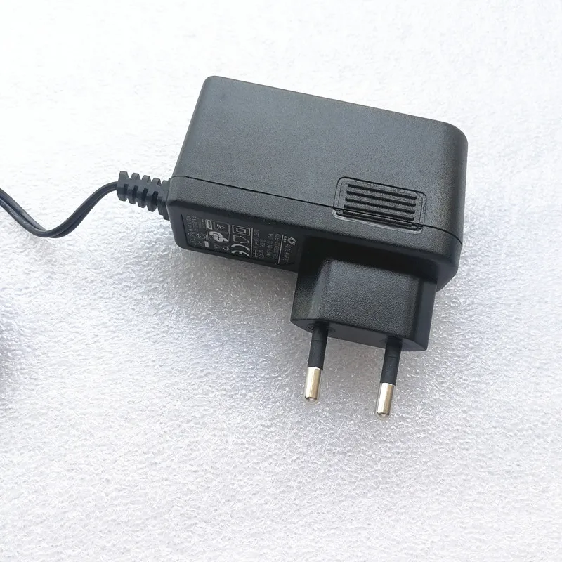 19V/0.6A Vacuum Cleaner Power Adaptor for SilverCrest SSRA1 Robotic Vacuum Cleaner Spare Parts Adaptor Replacement