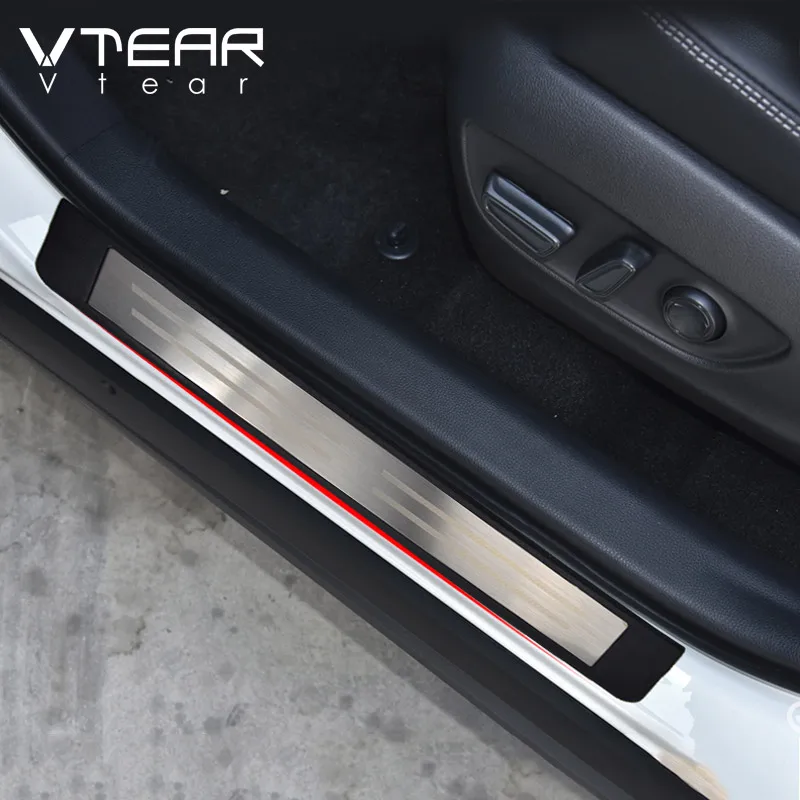 غطاء ألواح واقية من الفولاذ المقاوم للصدأ لتزيين عتبة باب السيارة لـ Toyota RAV4 2020 2021 2022