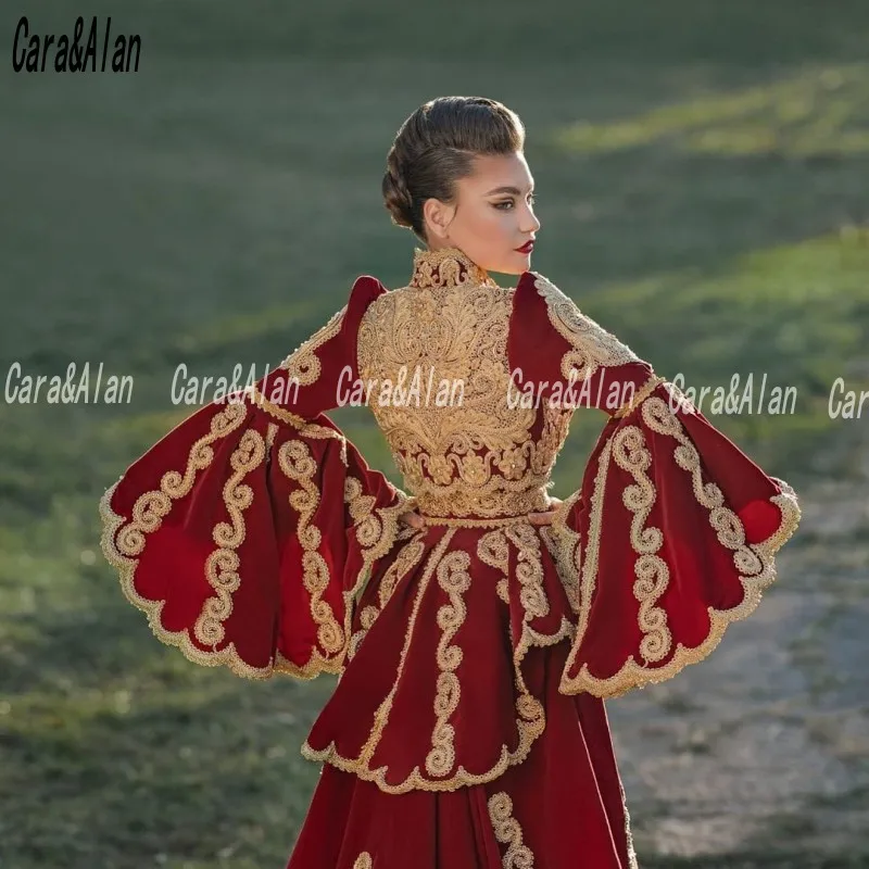 Gaun Malam Vestidos Formale untuk Wanita Gaun Prom Pernikahan Albania Kosovo Tradisional Applique Lengan Berkobar Pesta Beludru