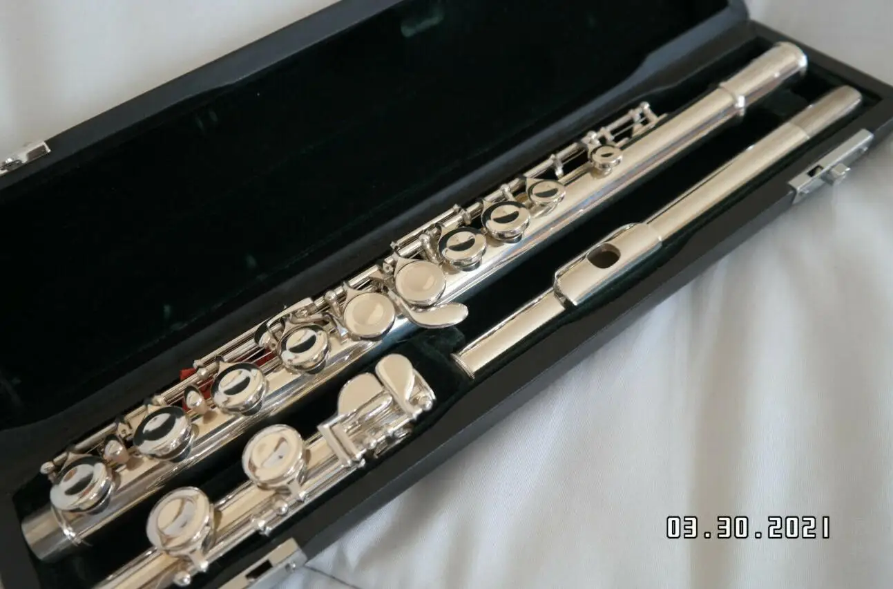 

Pearl PF501 Silver Plated Flute