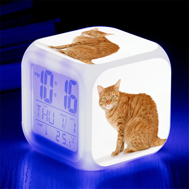 Kawaii Cat Digital Alarm Clock 7 Colors Change Despertador Lovely Cats Led Clocks Action Figure Light Up Toys Doll Childern Gift