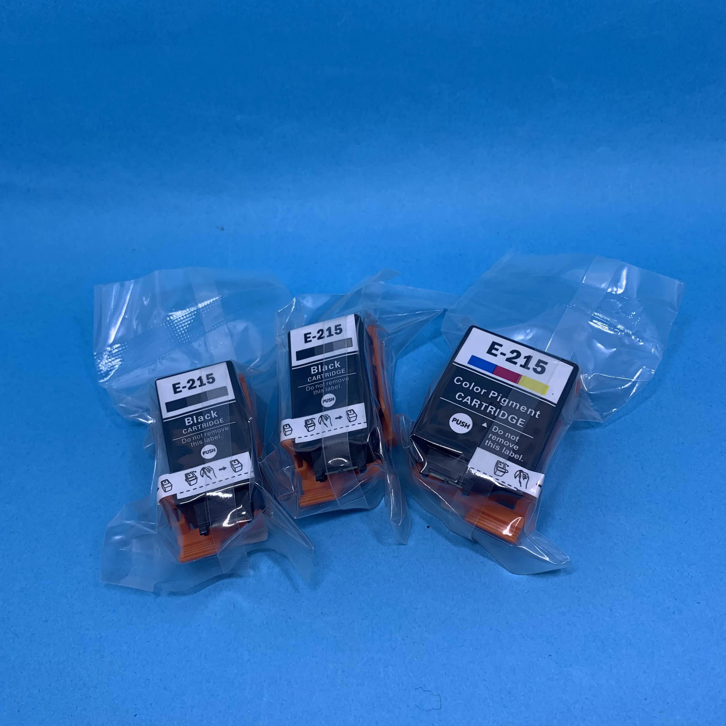 

YOTAT E-215 T215 BK T215 CL Compatible Ink Cartridge for Epson Workforce WF-100 / WF100 Printer