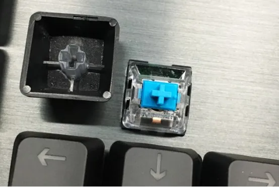 Original CTRL ALT FN WIN SPACE key caps for logitech mechanical keyboard G512 with GX-BLUE switch also have bracket stander