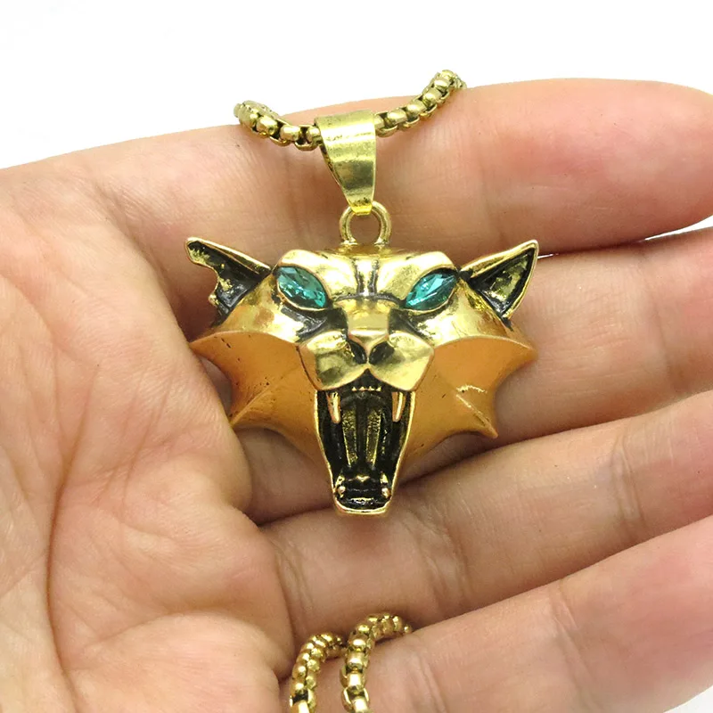 Cat Medallion Pendant Necklace Wizard School  30*34mm Metal Green Rhinestone Wild Hunter Games Cosplay Animal Necklace
