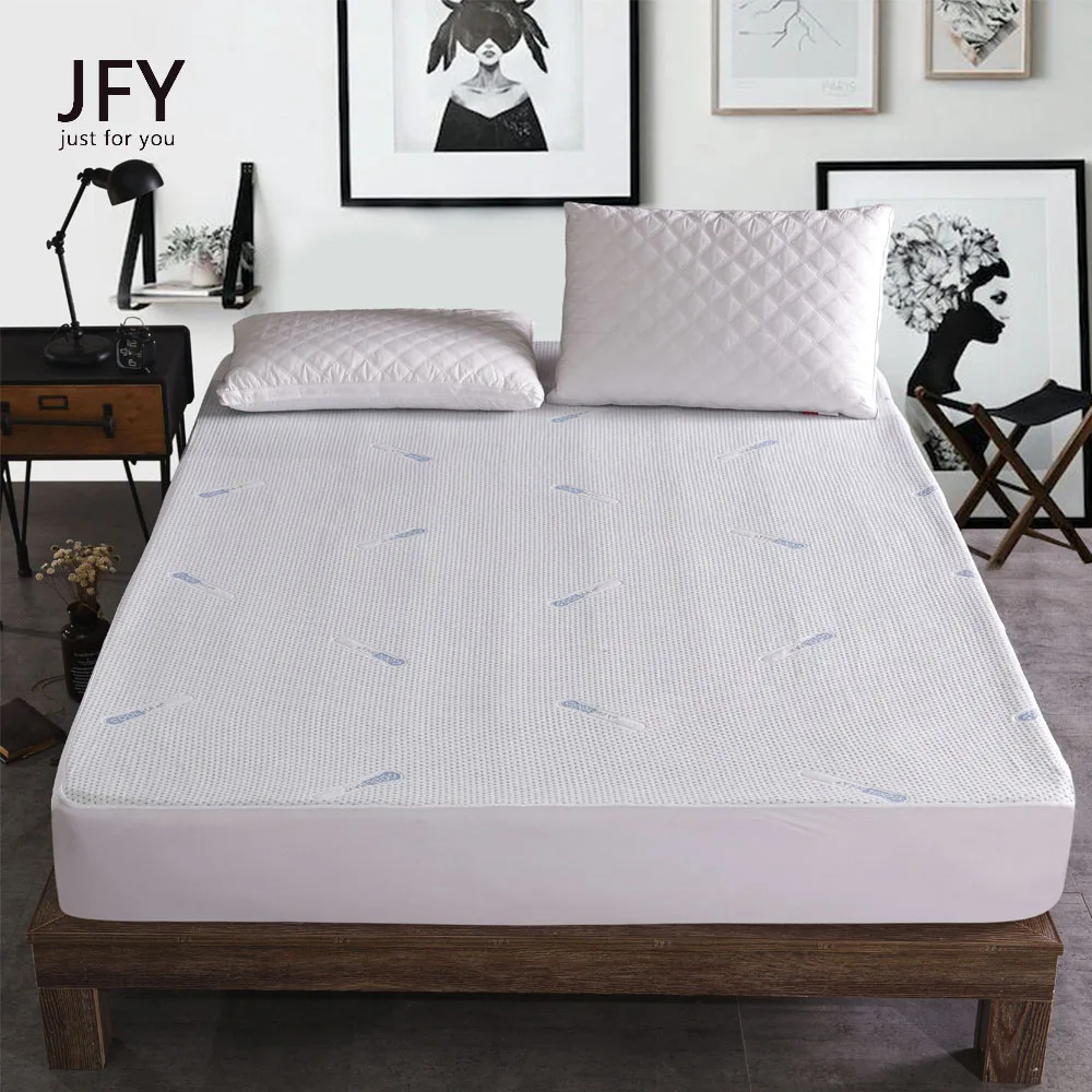 JFY Breathable Coolmax Quilted Mattress Pad,Coolmax and Cotton Fabric Cover,Snug Fit Stretchy to 18