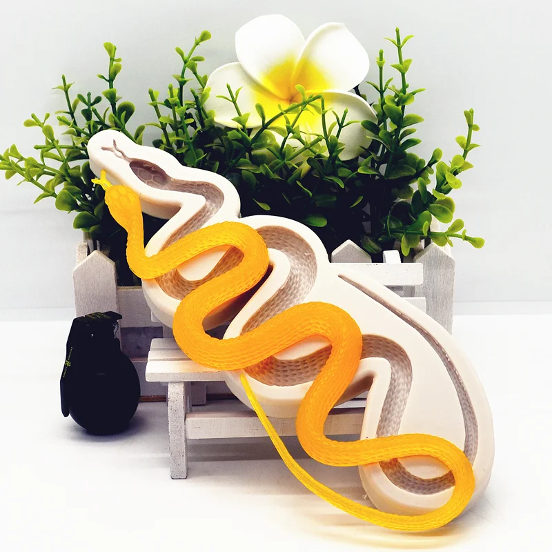 New Snake Shape Silicone Mold Kitchen Resin Baking Tool DIY Pastry Cake Fondant Mould Dessert Chocolate Lace Decoration Supplies