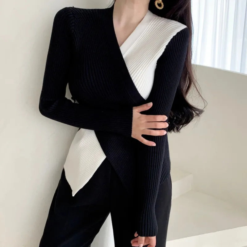

Women's Stylish Pullover Sweaters Patchwork Cross V-Neck Long Sleeves Pit Pattern Knitting Pullover Knitwear Winter Spring 2021