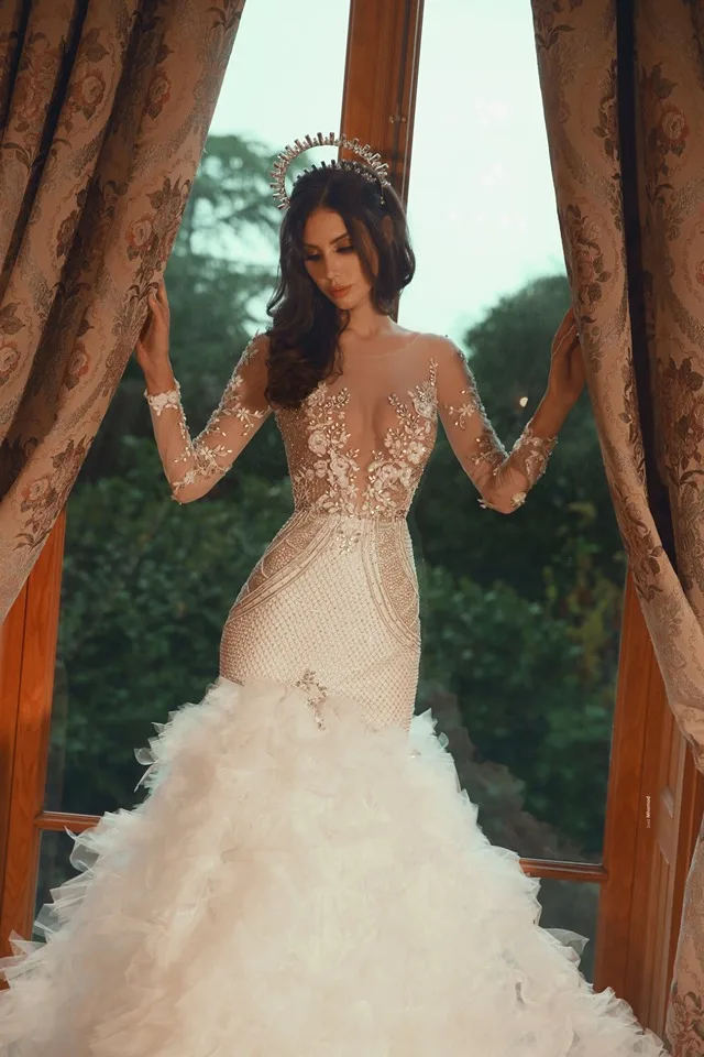 2020 Abiti Da Sposa a sirena di lusso increspature Appliques paillettes di pizzo dieri Abiti Da Sposa Dubai arabo Abiti lunghi Da Sposa