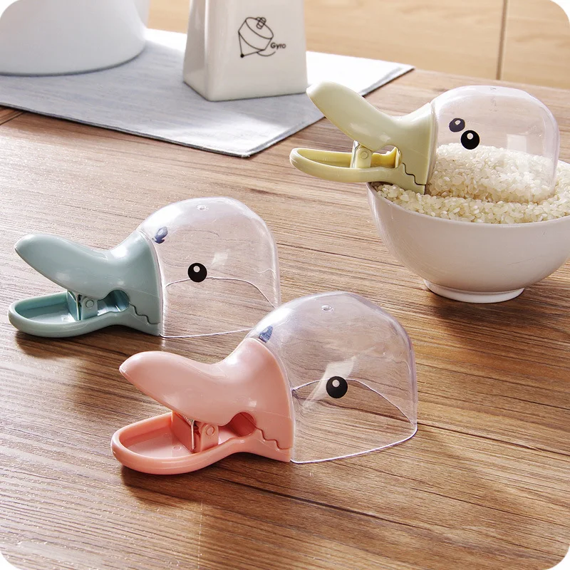 Creative Duck Head Modeling Multi-Purpose Plastic Rice Shovel Sealing Clip Household Bailer Bailer Cute Bottle Nipple SmallSpoon