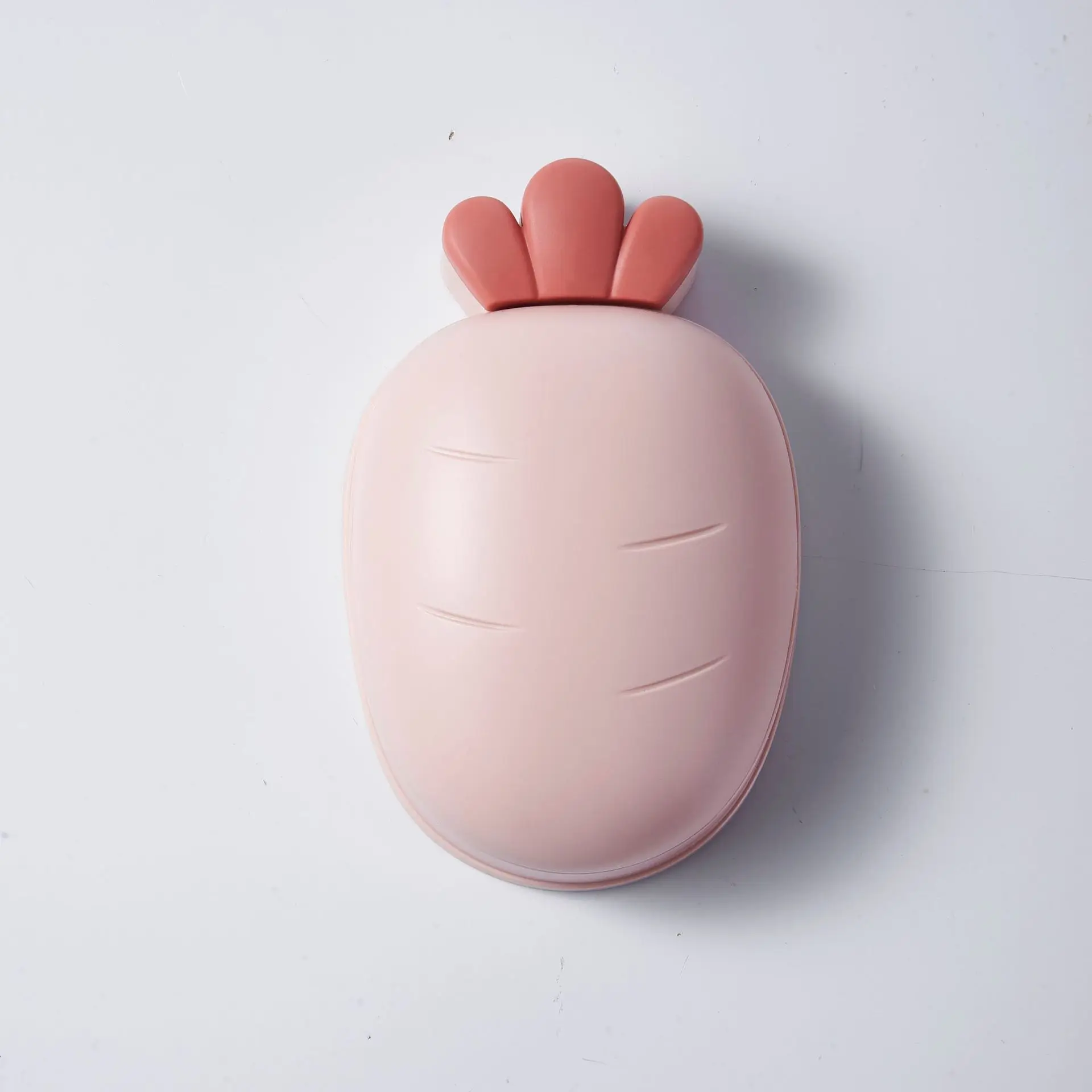 새로운 무 비누 상자, 뚜껑이 달린 세련되고 귀여운 비누 상자, 물을 필터링하는 중공