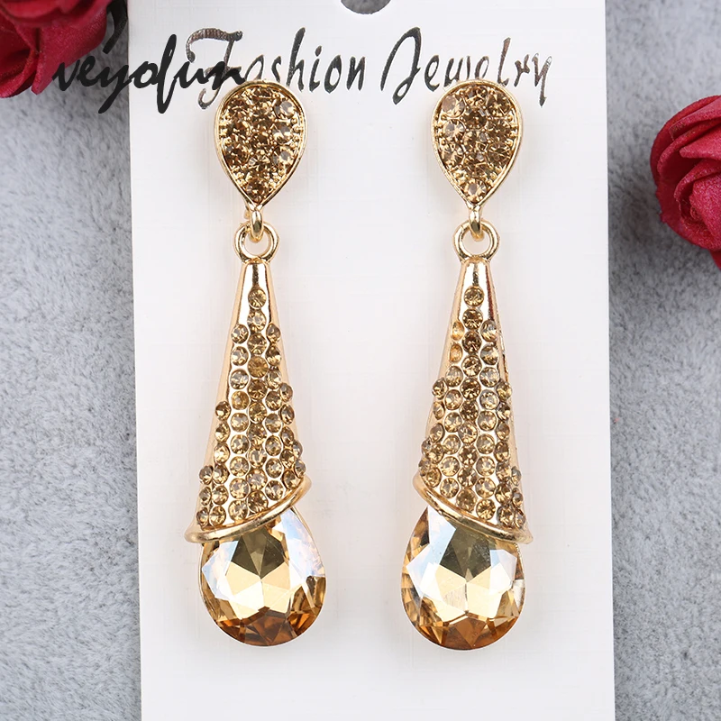 Veyofun Classic Vintage Crystal Rhinestone Drop Earrings Elegant Bridal Dangle Earrings Fashion Jewelry for Women Gift