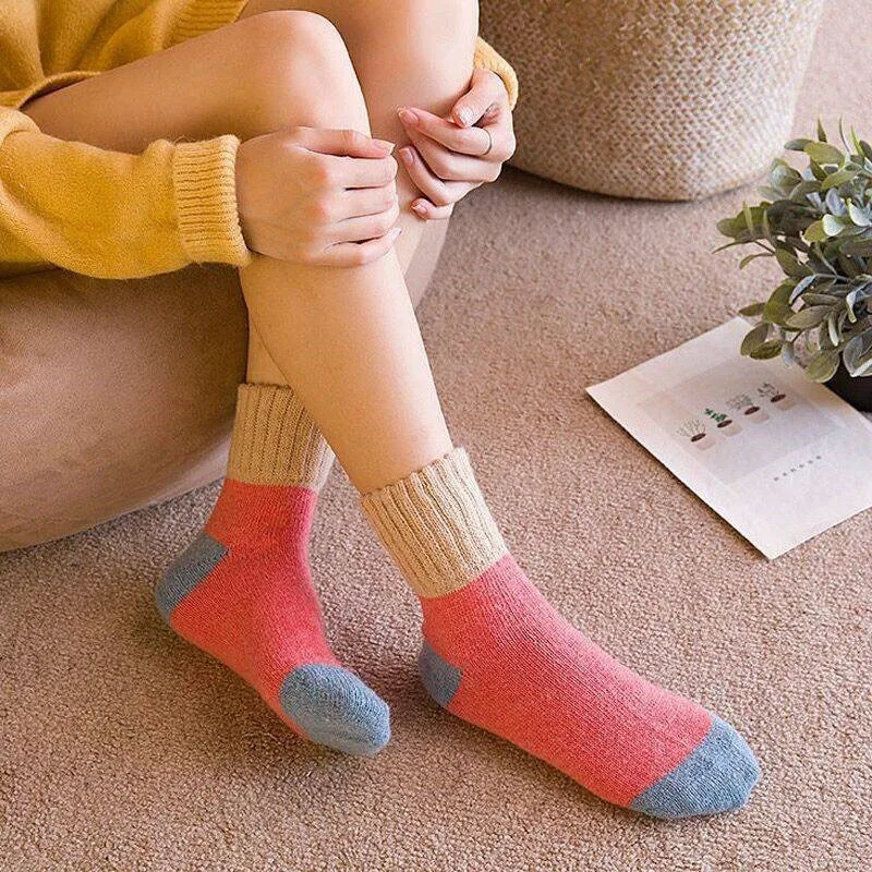 New Winter Women\'s Thickened Warm Harajuku Retro Solid Color Wear-Resistant Fashion Casual Wool Socks 5 Pair