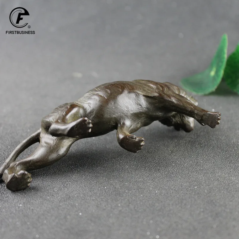 Antique Heavy BIG TIGER Figurine Miniature Desktop Ornament Retro Metal Lucky Beast Statue Home Decoration Craft Accessories