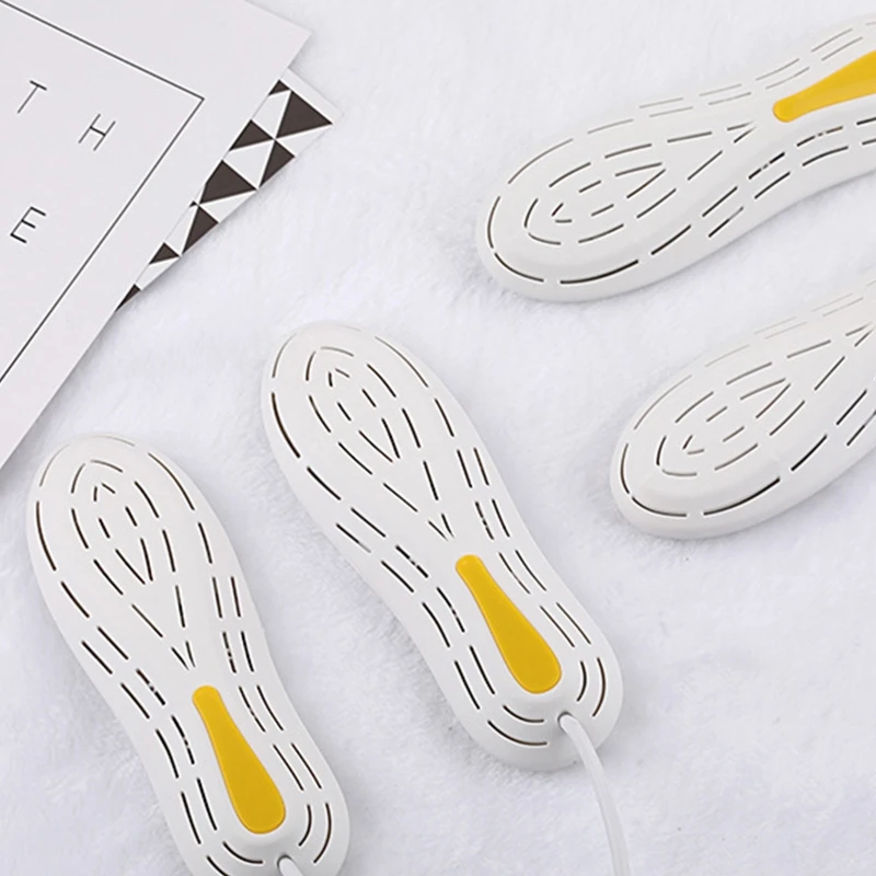 ฤดูหนาวที่อบอุ่นรองเท้าไฟฟ้าเครื่องเป่าผมแบบพกพา Race Car Shape ชั้นวางรองเท้าบูตเครื่องทำความร้อน U1JE