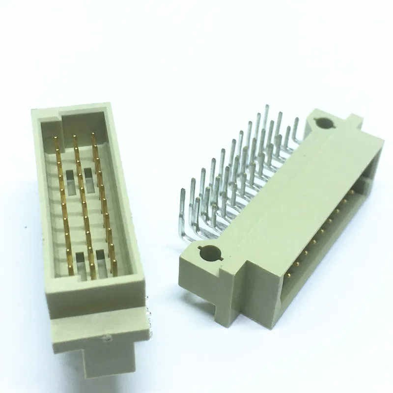 Enchufe europeo DIN 9001-15301C00A 330, 3x10P, 30P, macho, 2,54-pitch