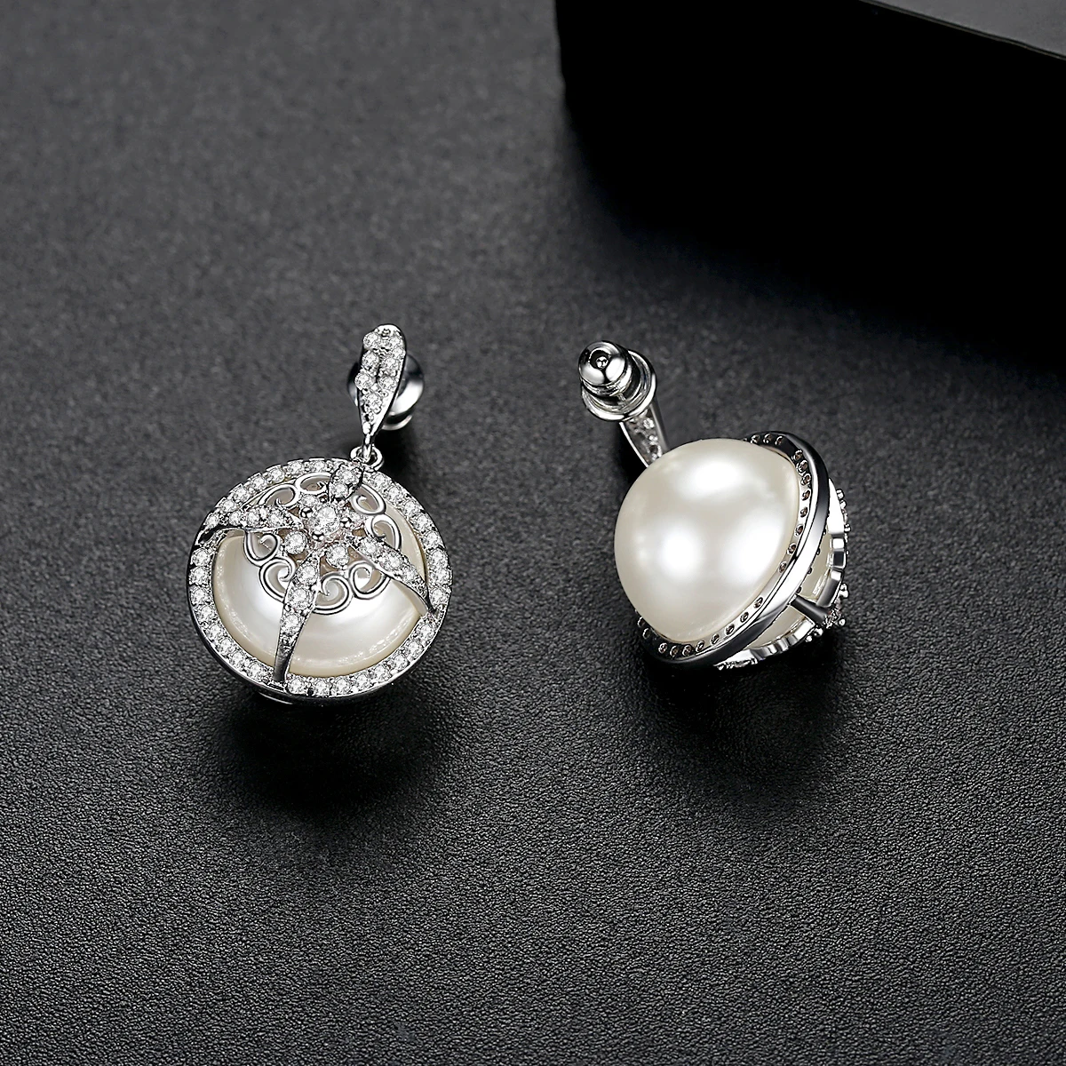 LUOTEEMI Elegant Noble Design with Big Imitation Pearl Drop Earring Fashion Bridal Wedding Stunning Accessories Christmas Gifts