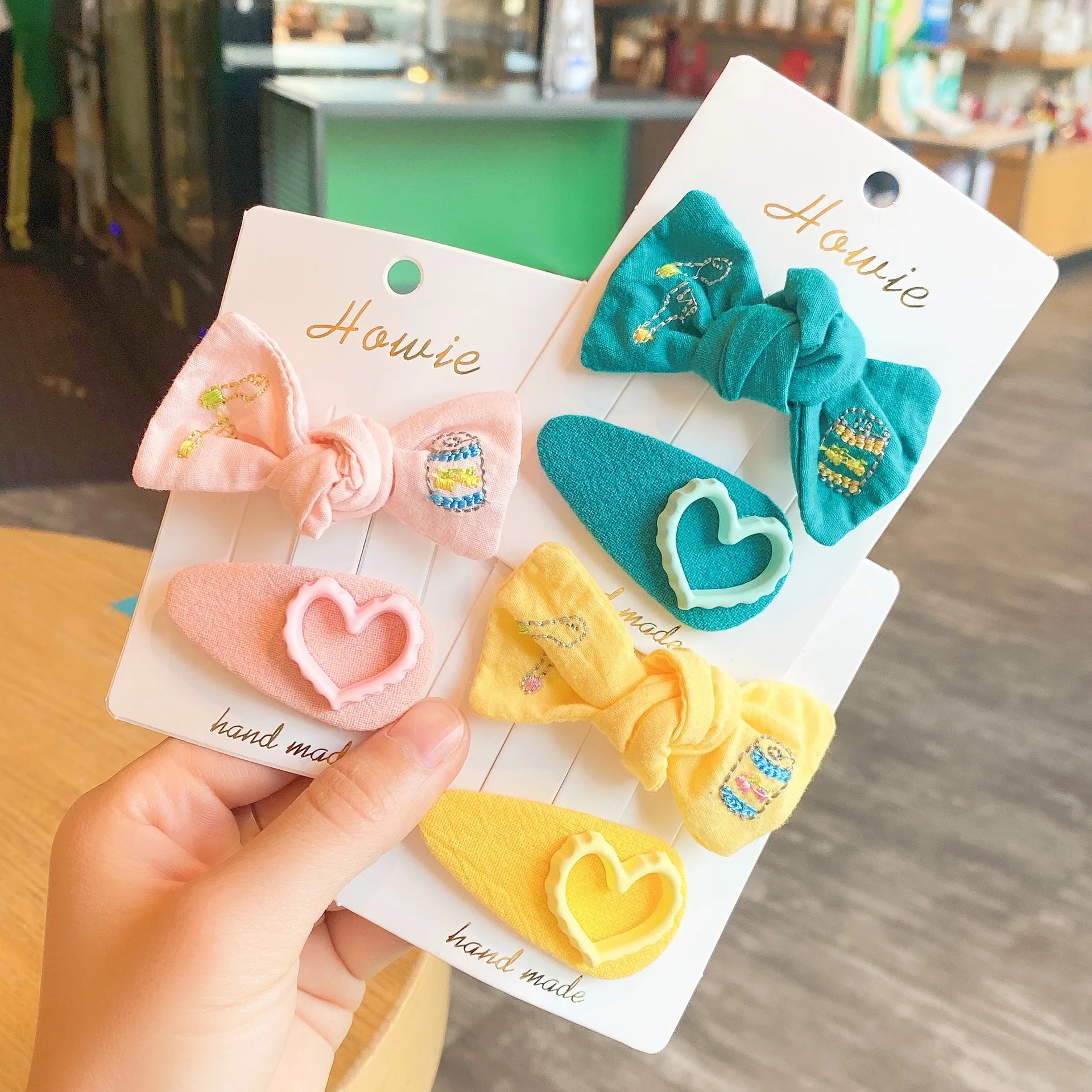 

Candy Color Girls Sweet Hair Clips Embroid Bows Solid Baby Barrettes Korean Style Children Summer Hairgrip Drop Hair Accessories