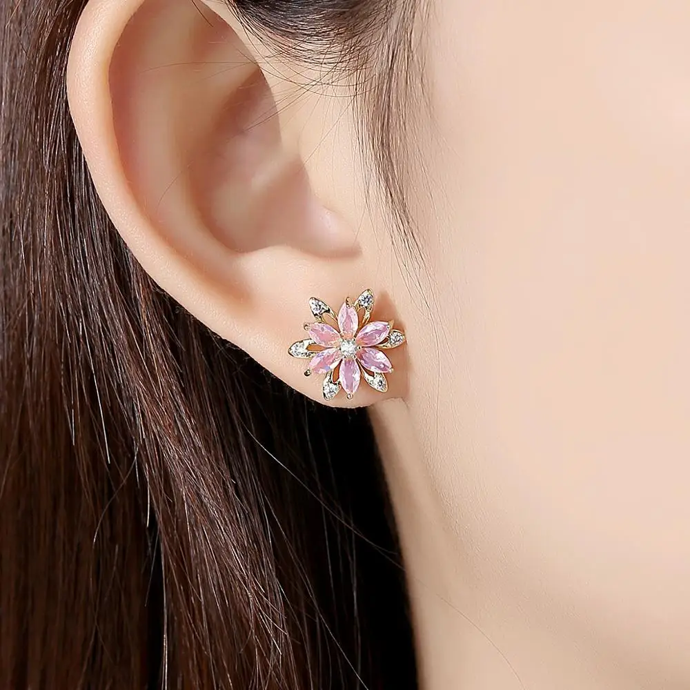 LUOTEEMI Green Pink Cubic Zircon Flower Stud Earrings for Women Fashion Blossom Snowflake Flowers Jewelry Child Friendship Gifts