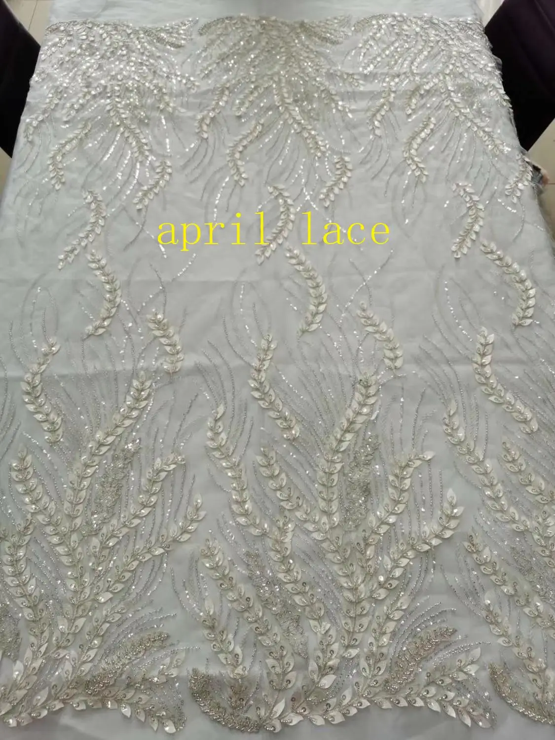 

stock LPX13# 5 yards/bag Silver floral embroidery sequins beaded high grade fabrics are used in wedding dress design