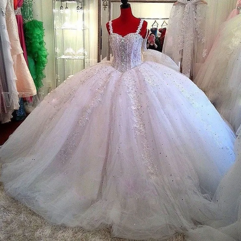 

Gorgeous Long Wedding Dresses Puffy Ball Gown Robe de mariee Crystals Spaghetti vestido de noiva Wedding Dress Appliques