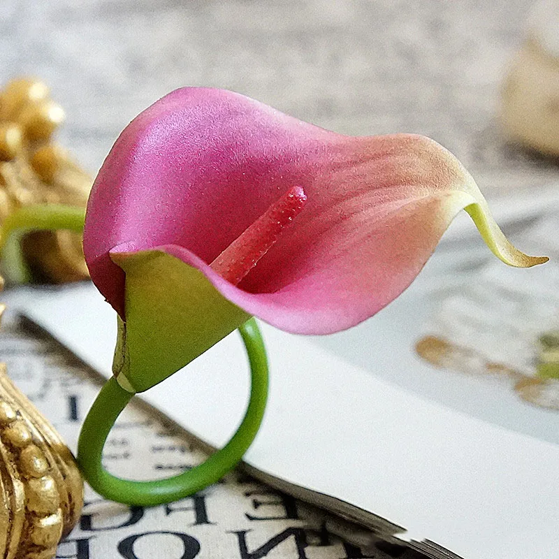 9-teiliges Set Künstliche Mini-Kallalilien aus Latex, Kunstblumen, Brautstrauß, DIY Hochzeitsblumenwand, Hintergrund, Heimdekoration – Detail 13