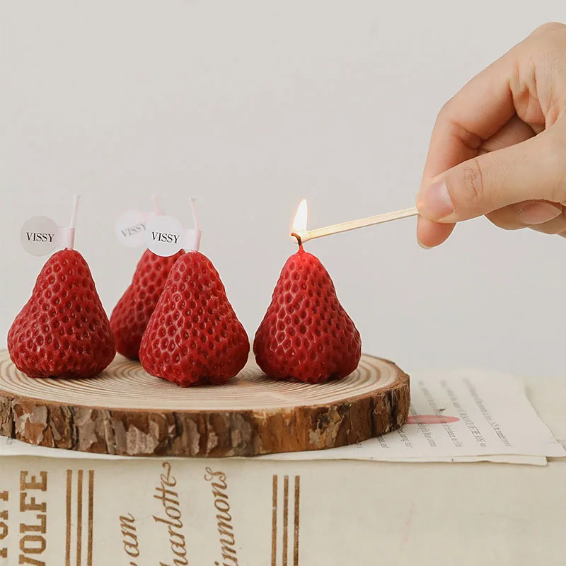 1pcs/4pcs Strawberry Candle Scented Candle Valentine Day Gift Party Home Decor