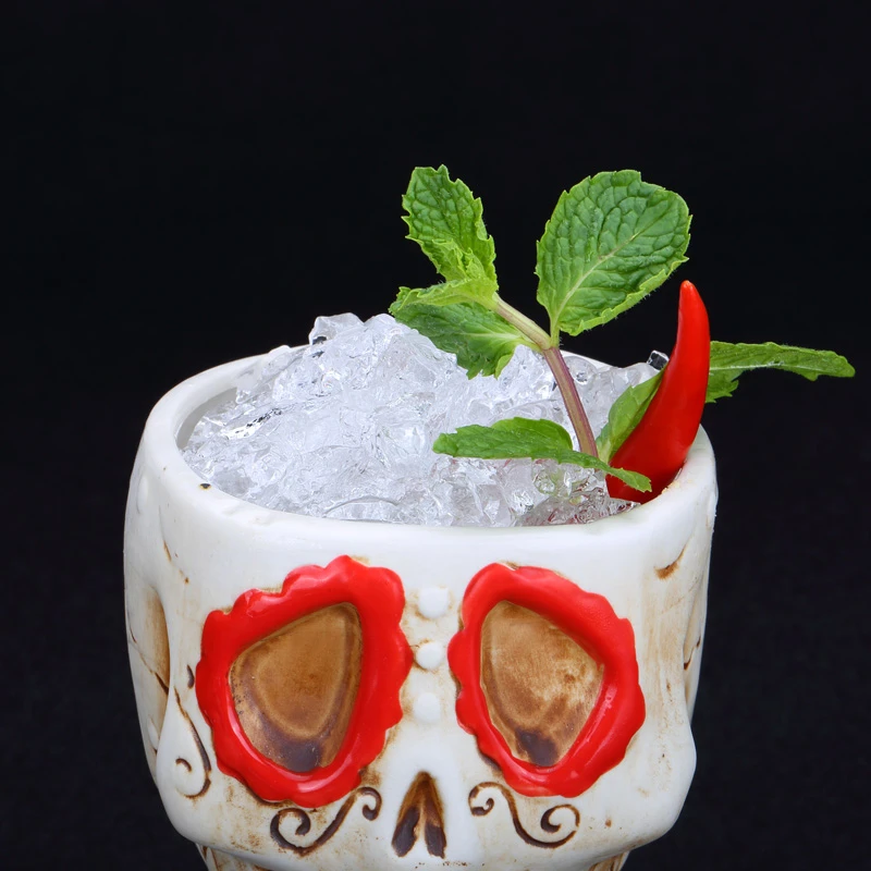 

480ml Red Eye Skull Cup Hawaii Tiki Mugs Cocktail Cup Beer Beverage Mug Wine Mug Ceramic Tiki Mugs