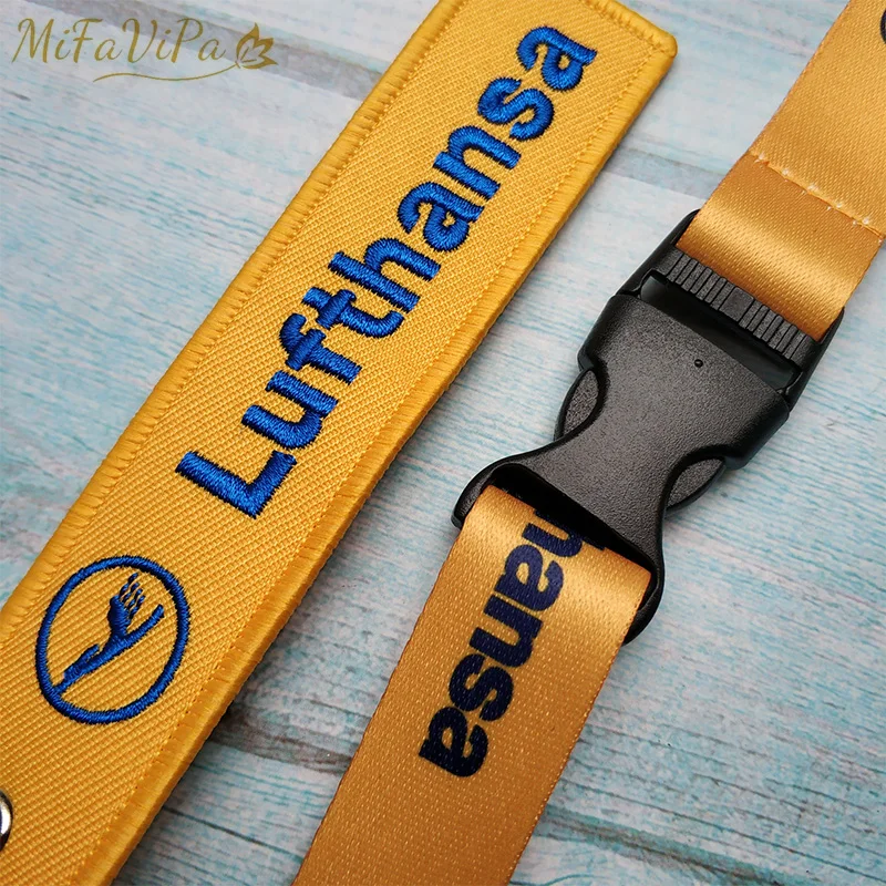 2 PCS Yellow Lufthansa Porte-clefs Keychains Neck Strap Sleutelhanger Key Chain Flight Crew Llavero for ID Card Lanyard Cordon