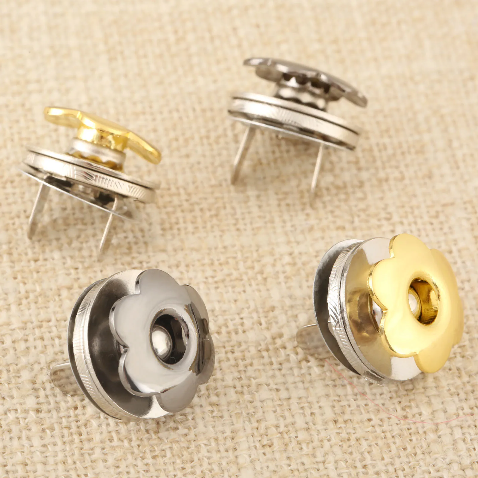 5sets Metal Magnetic Snaps 17mm Flower shape Gold/Black Plum Buckles Flat Buttons Press Decoration for Sewing Clothing Bag Purse