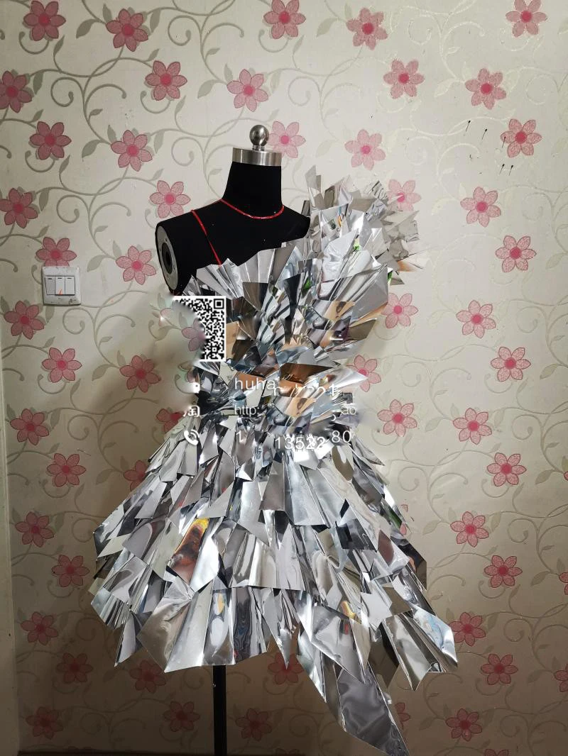 Future Technology silver dress model catwalk stage show parade theme stage dance costume