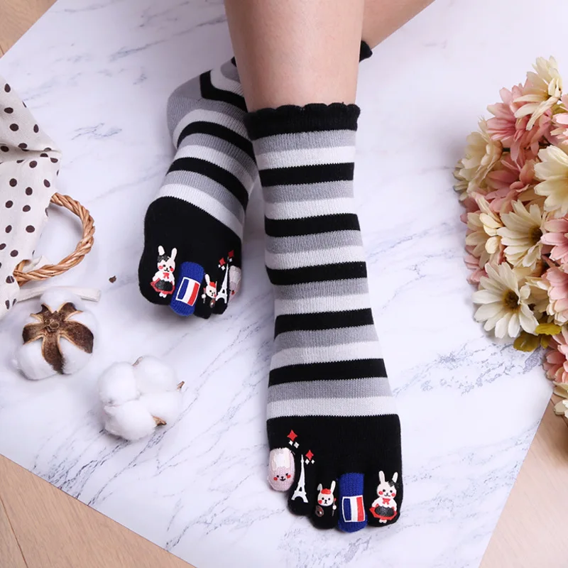 Women Five Finger Socks Middle Tube Korea Socks Girl Gift Animal Print Five Toe Socks Stripe