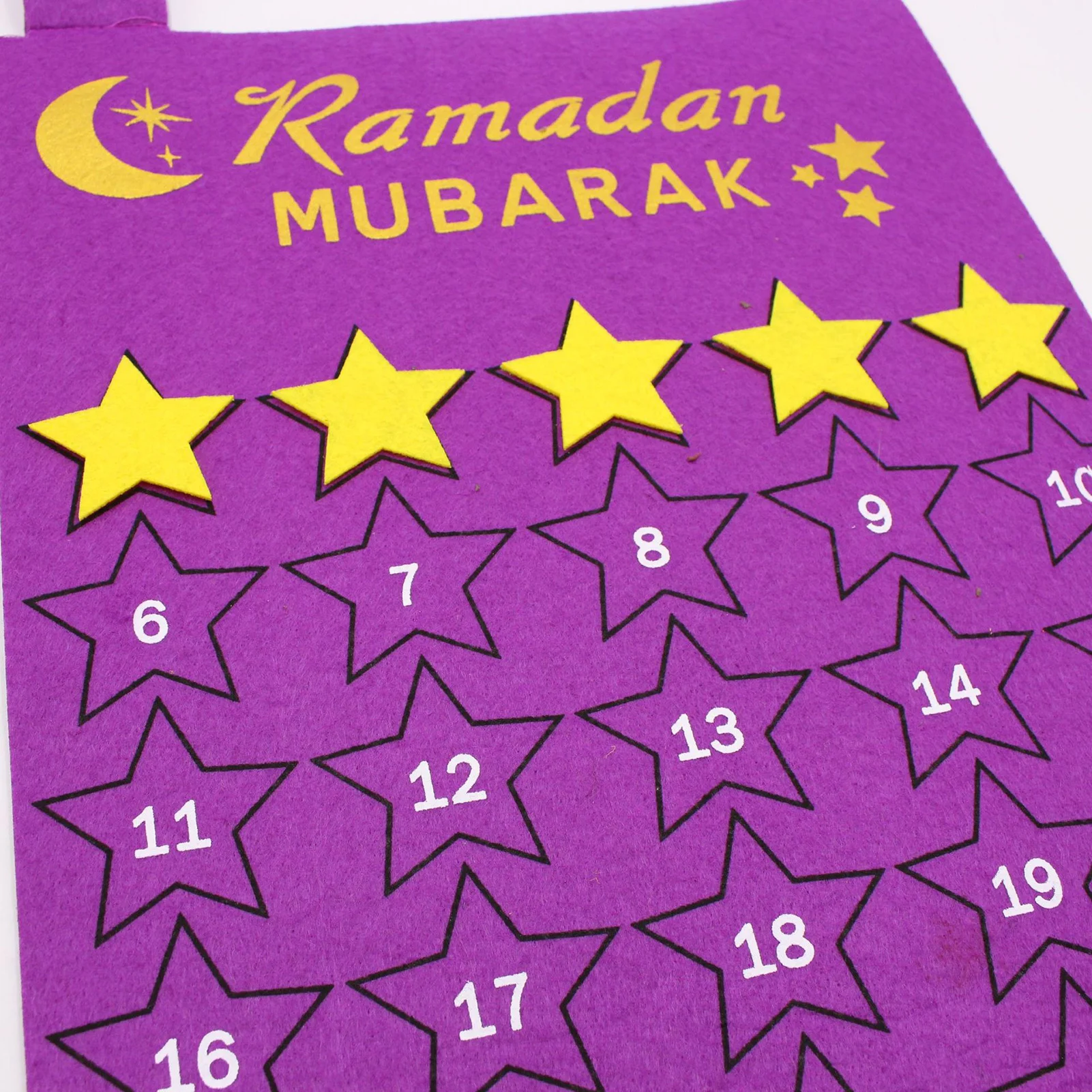 

Eid Mubarak Fabric Calendar with 30PCS Star Stickers Ramadan Wall-hanging Felt Countdown Festival Gift for Muslim NK-Sho