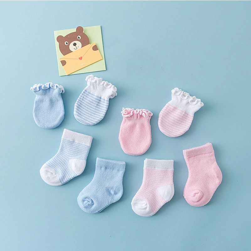 4 Pairs Newborn Kids Baby Socks Gloves Children Anti-scratch Cotton Striped Breathable Elasticity Protection Face Mittens Shower