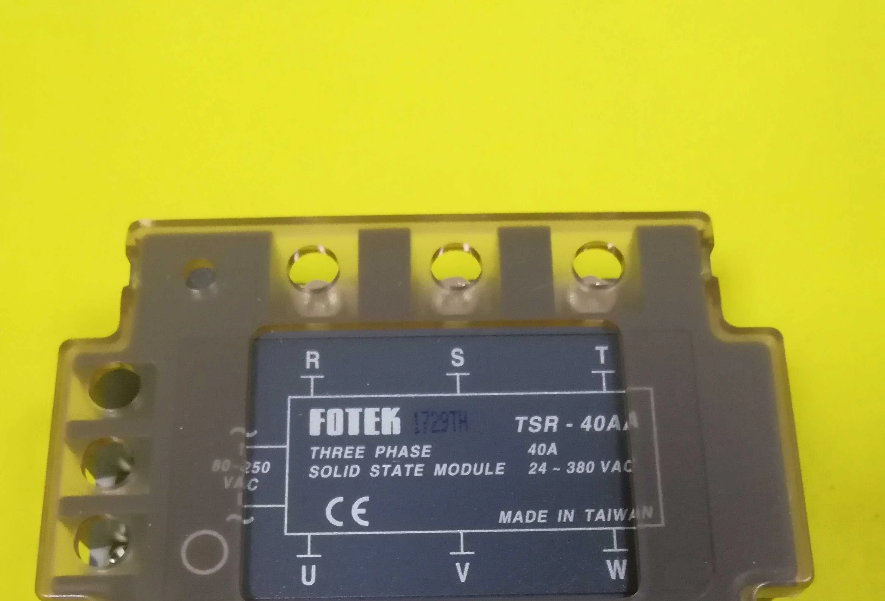 

Original Taiwan's FOTEK three-phase solid state relay TSR-40AA