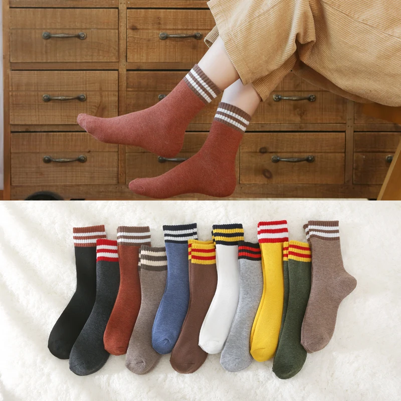 Qisin Autumn and Winter Adult Warm Medium Tube Floor Socks Plush Thickening Men and Women Fashion Solid Color Snow Socks Woman