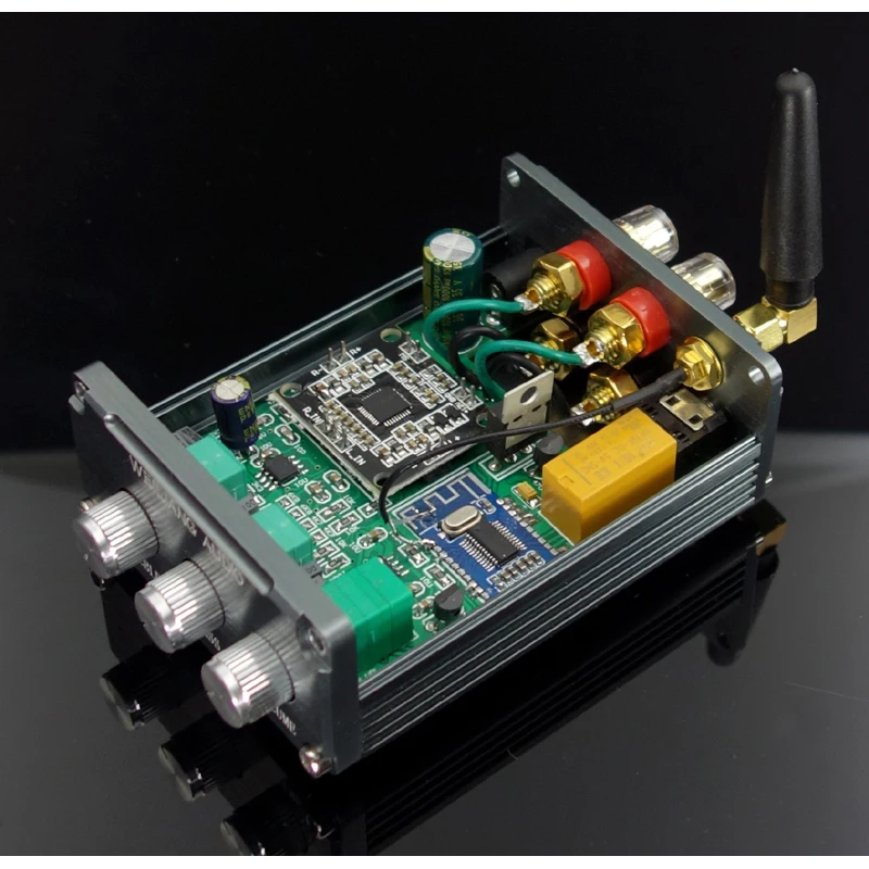 15W*2 Digital Power Amplifier DC7-15V DIY DP4 Bluetooth 4.2 Power Amplifier Board with High and Bass Adjustment Preamp