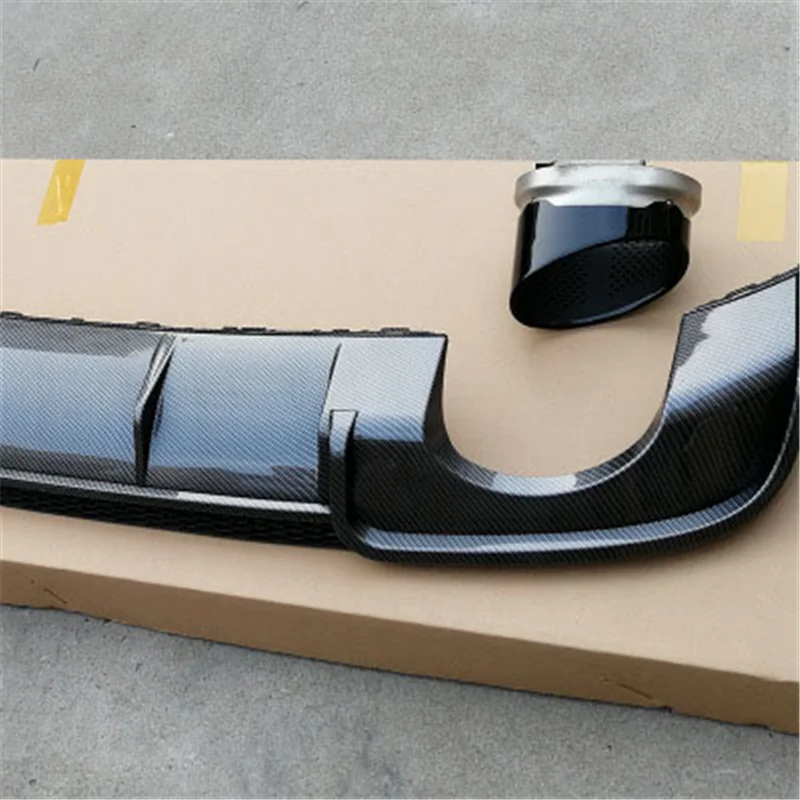 ألياف الكربون نمط السيارات الناشر المصد الخلفي الشفاه لأودي A3 2014 2015 2016 ترقية RS3 نمط منتشر العادم تلميح #2