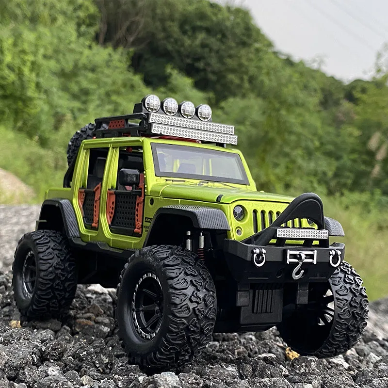 1:24 Jeeps Wrangler Rubicon Alloy Pickup Car Model Diecasts Metal Toy Off-road Vehicles Car Model Collection Childrens Toys Gift